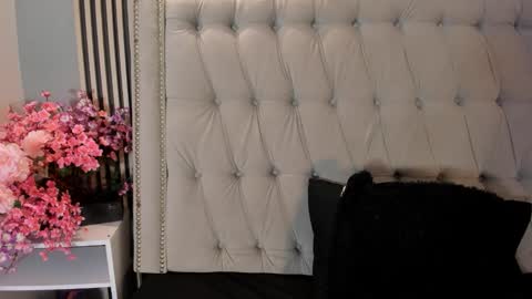 Xiomara online show from January 7, 3:09 am