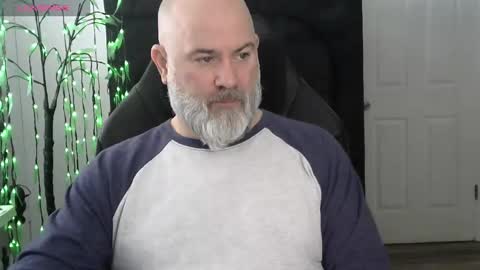 MrSlowBurn77 online show from February 25, 2:37 pm