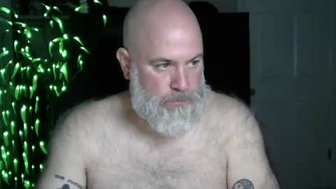 Snapshot of xjohnniex77 chatting on June 28, 4:40 am MrSlowBurn77 online show from June 28, 4:40 am