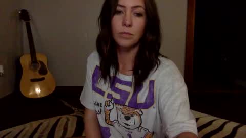 xLacyy online show from September 26, 4:27 am