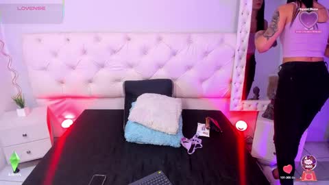 Ximena online show from October 1, 3:45 am