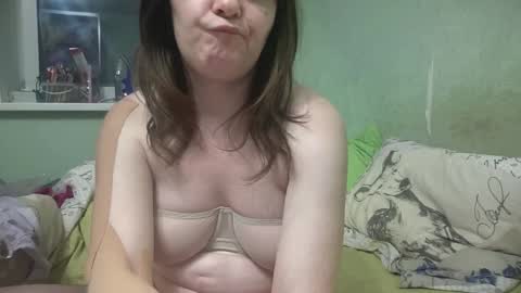 Luna online show from December 14, 4:34 pm