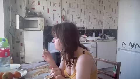 Luna online show from April 15, 4:41 am