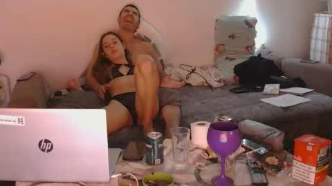 xmartitaxx online show from October 18, 4:37 am