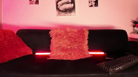 xmistresspervet online show from November 14, 6:23 am