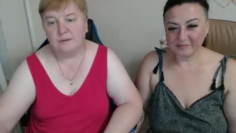 XMollyJaneX online show from September 11, 7:14 pm