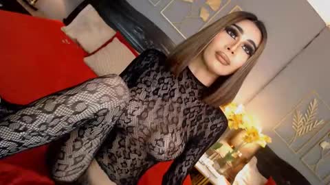 Snapshot of xno_other_womanx chatting on December 17, 9:50 am xno_other_womanx online show from December 17, 9:50 am