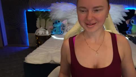 Monica online show from October 18, 12:17 pm