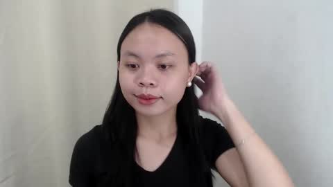 nathalie online show from March 17, 2:38 am