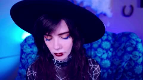 Bella Bondai online show from October 26, 5:24 am