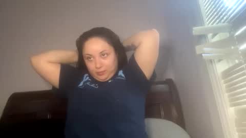 xocrybaby online show from December 9, 6:03 pm