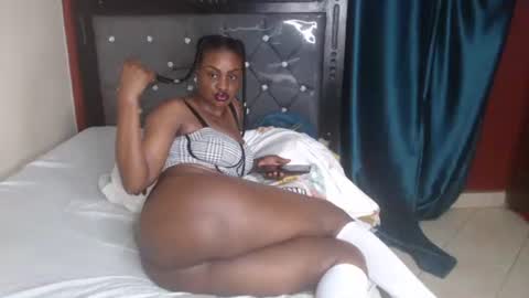 Snapshot of xowie1 chatting on November 1, 5:48 pm Xoe online show from November 1, 5:48 pm