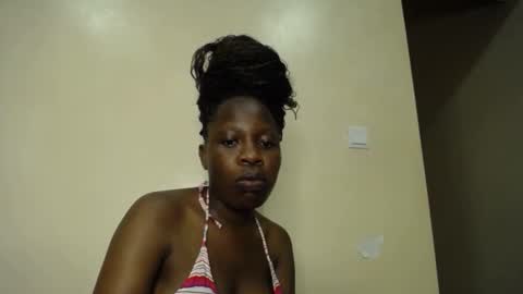 Xoxo online show from November 24, 7:02 pm