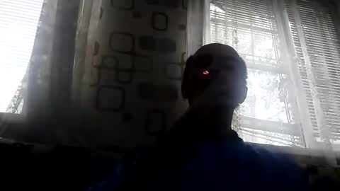 Snapshot of xploid1982 chatting on September 29, 10:53 am xploid1982 online show from September 29, 10:53 am