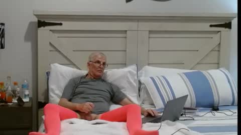 Xposer2 online show from October 27, 3:43 am