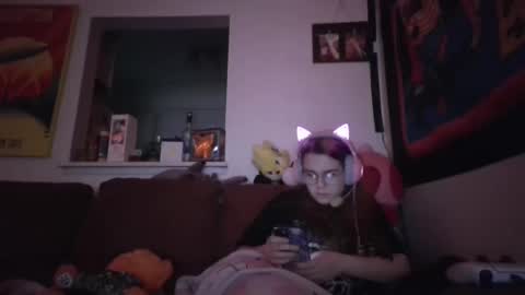 Snapshot of xpumpkincakesx chatting on January 2, 8:49 am Pumpkin online show from January 2, 8:49 am