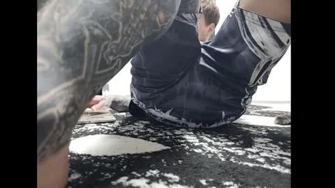 xristboy666 online show from March 8, 9:28 am