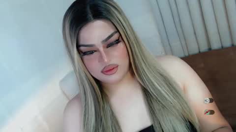 xsabbylicious69 online show from November 9, 1:37 am