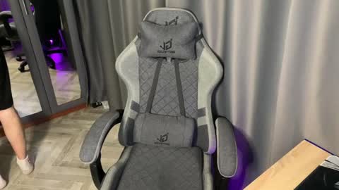 DerekHehe online show from January 13, 8:47 pm