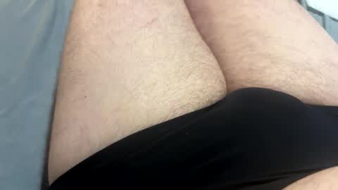 Snapshot of xtclover85 chatting on January 6, 4:36 am xtclover85 online show from January 6, 4:36 am