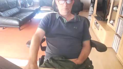 xtommix69 online show from July 28, 7:48 am