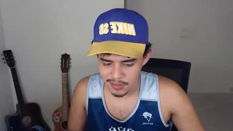 Snapshot of xtranherr chatting on November 3, 1:40 am xtranherr online show from November 3, 1:40 am