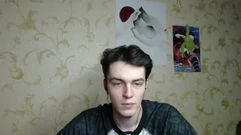 traqqq online show from February 5, 7:51 pm