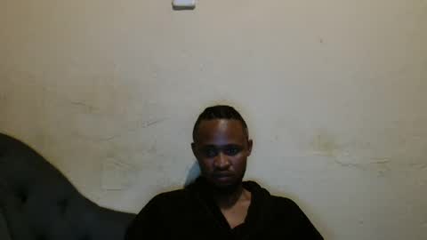 Snapshot of xtroyxxx chatting on May 8, 8:58 pm Troy online show from May 8, 8:58 pm
