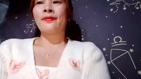 xuxulove00 online show from November 23, 11:54 am