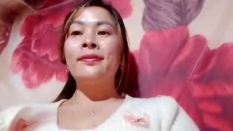 Snapshot of xuxulove00 chatting on December 20, 1:07 pm xuxulove00 online show from December 20, 1:07 pm
