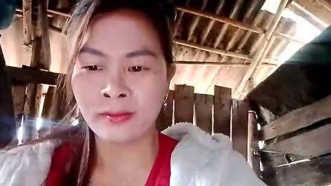 Snapshot of xuxulove00 chatting on January 11, 1:43 am xuxulove00 online show from January 11, 1:43 am