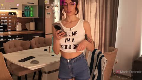 FrancyStepmom and YStepson    INTERESTED IN A GIRL-GIRL COLLABORATION  TEXT ME HERE  or INSTAGRAM online show from March 14, 12:43 pm