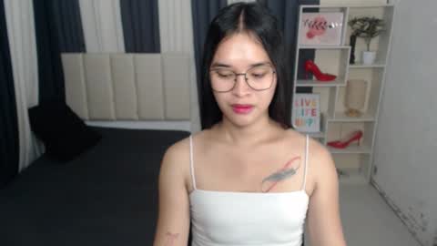 Snapshot of xxbigcockchloexx chatting on October 11, 5:22 pm CHLOES ROOM online show from October 11, 5:22 pm