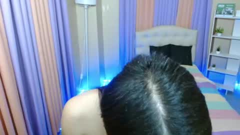 CHLOES ROOM online show from February 25, 10:52 pm