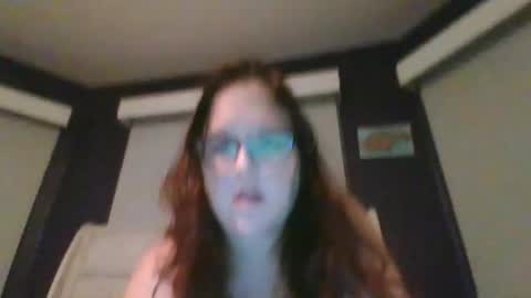 Snapshot of xxfrecklez chatting on January 27, 6:30 am xxfrecklez online show from January 27, 6:30 am