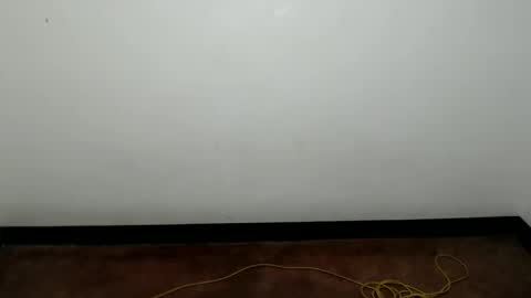 Snapshot of xxhotloyd_cummerx chatting on December 28, 4:52 pm Loyd online show from December 28, 4:52 pm
