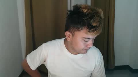 Loyd online show from December 19, 1:34 am