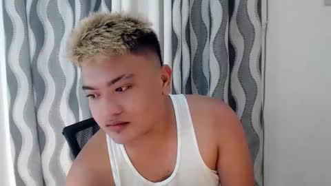 Loyd online show from February 22, 2:04 pm