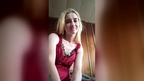 xxjessiebugxx online show from June 12, 11:46 pm