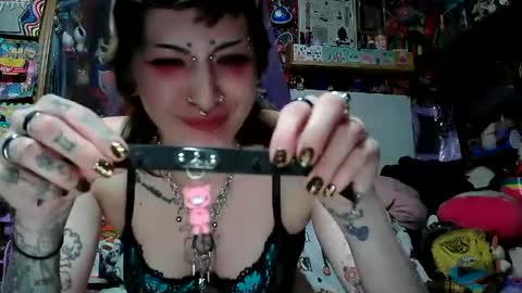 xxkillerxkatxx online show from September 24, 1:20 am