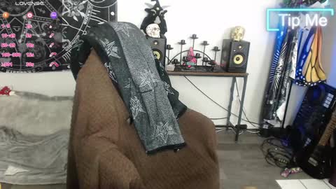 Lilith online show from January 24, 1:03 am
