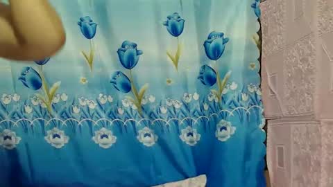 xxolevia online show from October 28, 7:34 am