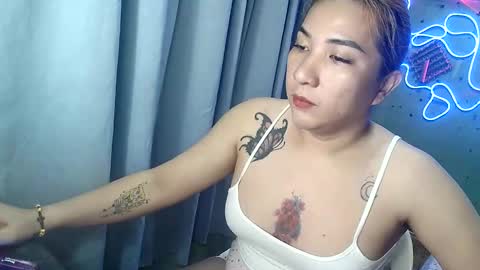 Snapshot of xxsassyfox chatting on January 17, 7:35 am xxsassyfox online show from January 17, 7:35 am
