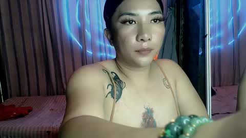 Snapshot of xxsassyfox chatting on February 25, 10:36 am xxsassyfox online show from February 25, 10:36 am