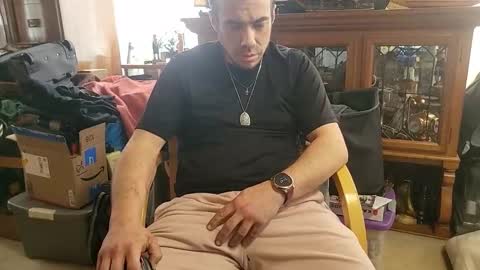 xxScubaStevexx online show from March 6, 4:36 pm