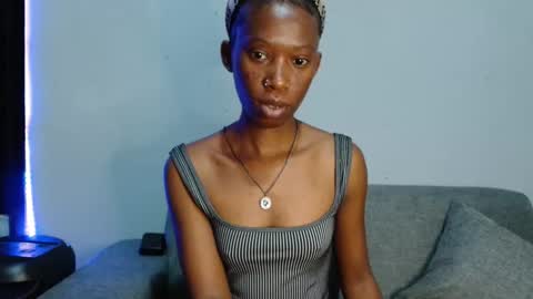 Snapshot of xxsexytalia28 chatting on October 14, 4:24 am xxsexytalia28 online show from October 14, 4:24 am