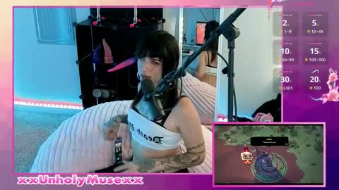 Muse n Poppy online show from November 13, 7:46 pm