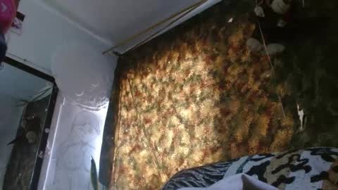   LILI  online show from January 13, 9:20 pm