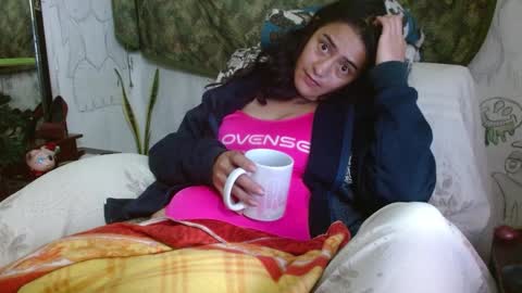   LILI  online show from February 14, 4:15 am