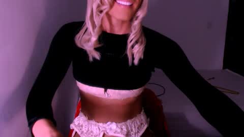 Chiara online show from November 20, 3:50 am